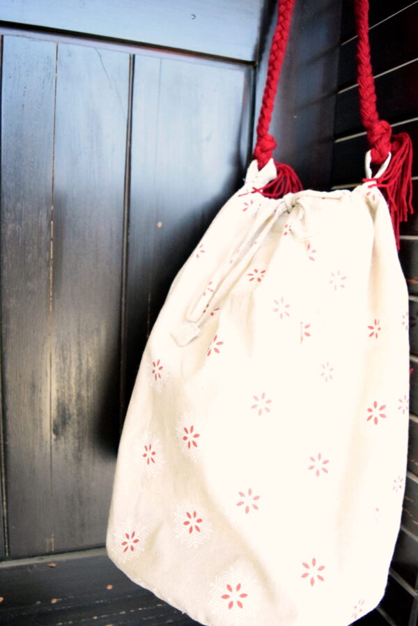 Red Floral Hobo Bag - Image 3