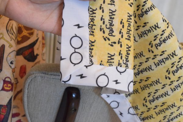 Harry Potter Infant Throw sheet (White Mischief Managed ) - Image 2