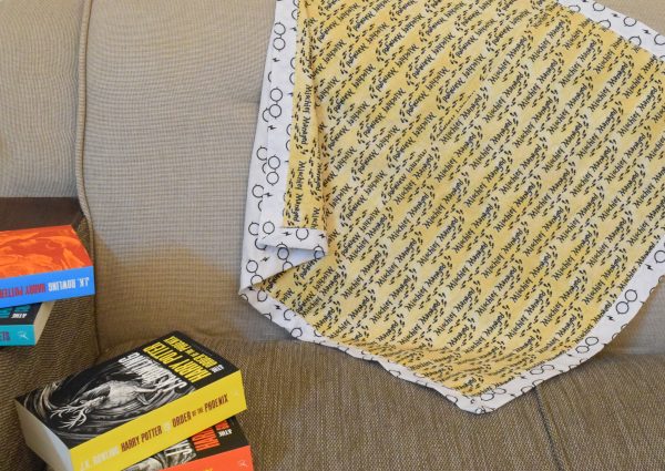 Harry Potter Infant Throw sheet (White Mischief Managed ) - Image 4