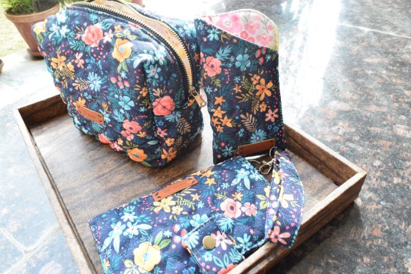 Quilted Glass Case