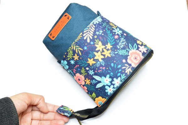 Sliding Pouch - Image 3