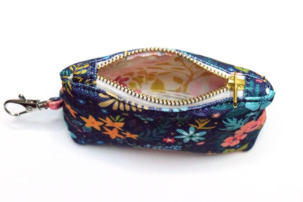 Flower Passion Coin pouch - Image 6